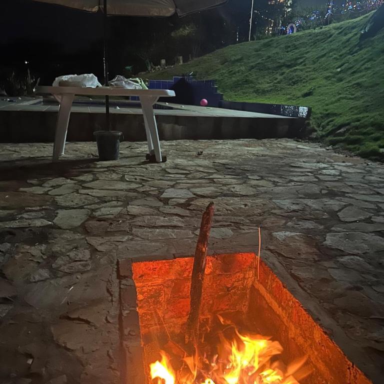Cabaña familiar con piscina y una gran vista - Casa de 4 dormitorios - 20