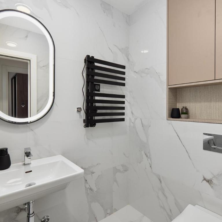 Boka Crown Penthouse by MN Property - Three-Bedroom Apartment with Sea View - 15