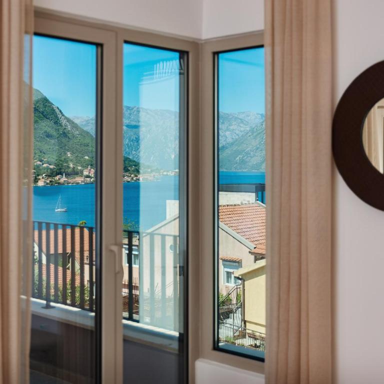 Boka Crown Penthouse by MN Property - Three-Bedroom Apartment with Sea View - 19