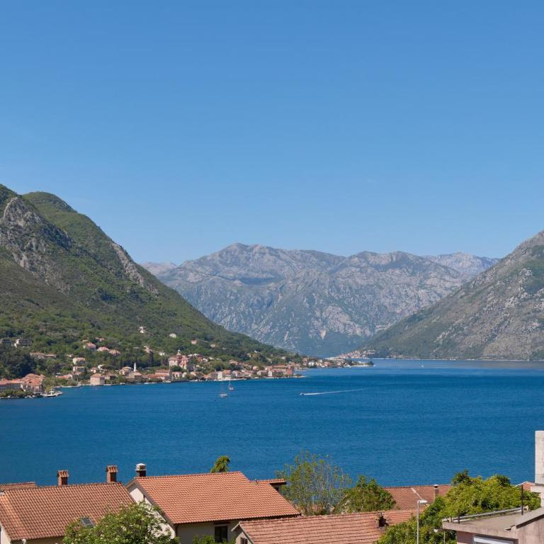 Boka Crown Penthouse by MN Property - Three-Bedroom Apartment with Sea View - 51