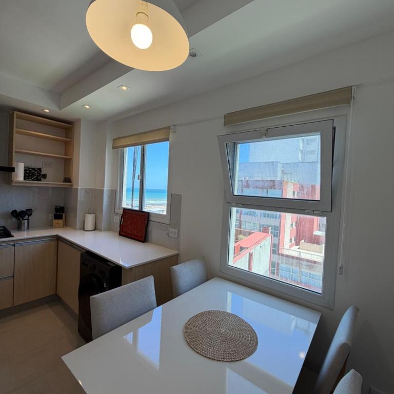 Referencia 02 - Apartamento de 2 dormitorios con vistas al mar - 3