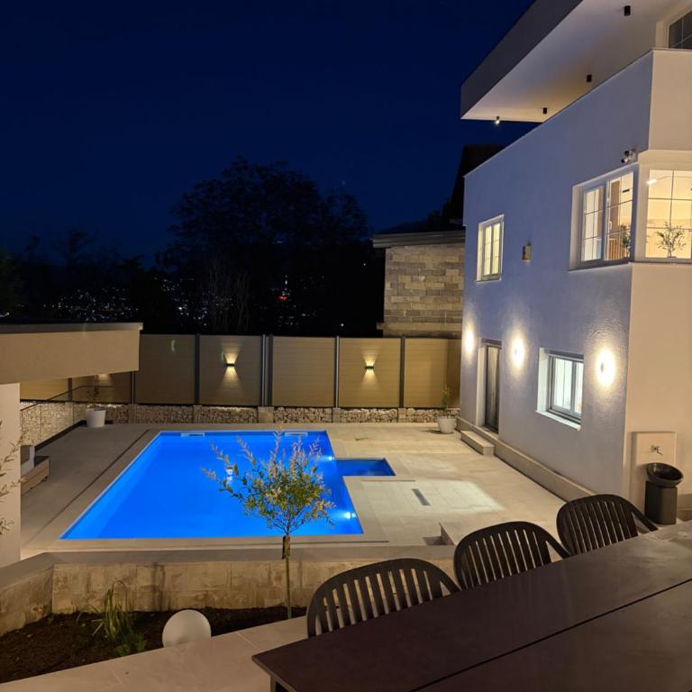 White House & Spa - Vila - 4