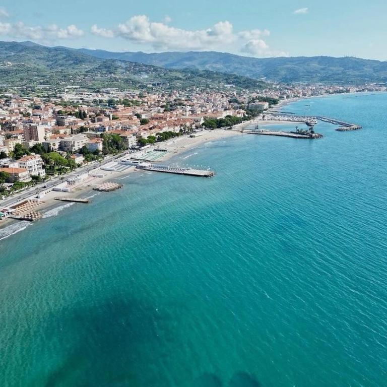 Residential area near the sea and the mountains - Appartamento con 3 Camere da Letto - 3