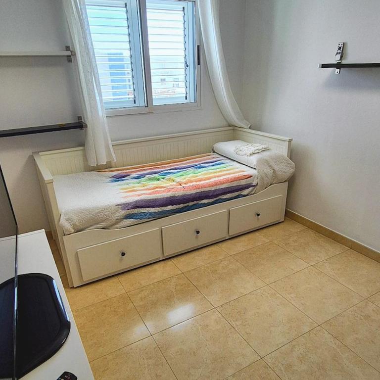 Apto con Solarium Terraza & Tumbonas 2 hab - Apartamento de 2 dormitorios con terraza - 9