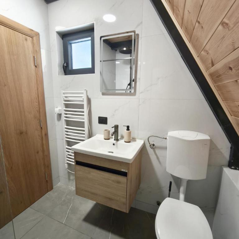 Pine Forest Chalet - Haus mit 2 Schlafzimmern - 23