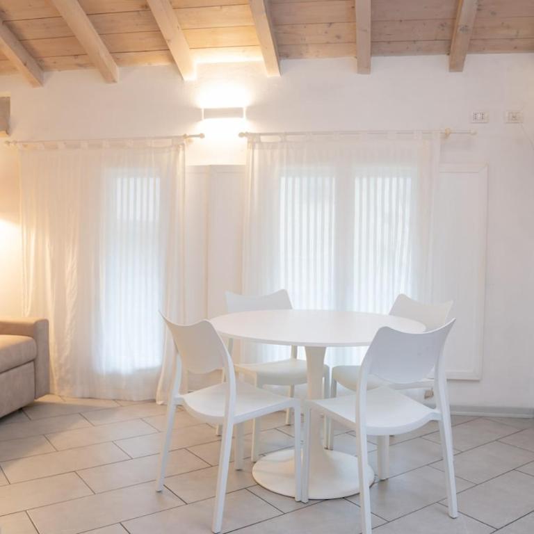 Urban Studio Apartment - Appartamento con 1 Camera da Letto - 1