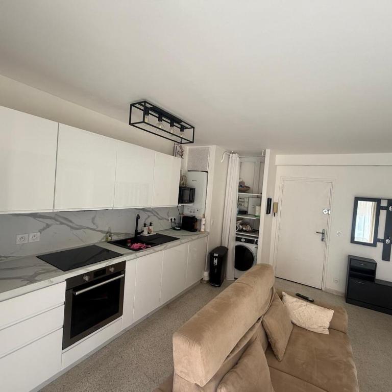 Appartement 2 chambres front de mer 40m plage vue mer clim - Fréjus plage - Appartamento con 2 Camere da Letto - 7