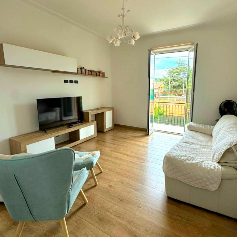 Casa Happy Holiday - Three-Bedroom Apartment - 8