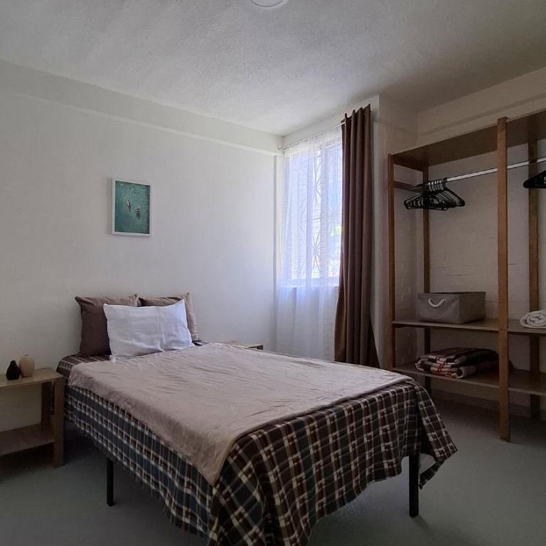 Apartamento completo en planta baja cerca del aeropuerto y del centro - Apartment - Ground Floor - 8