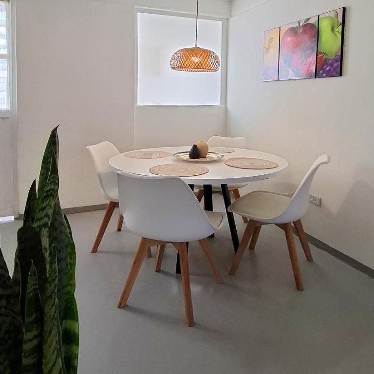 Apartamento completo en planta baja cerca del aeropuerto y del centro - Apartment - Ground Floor - 9