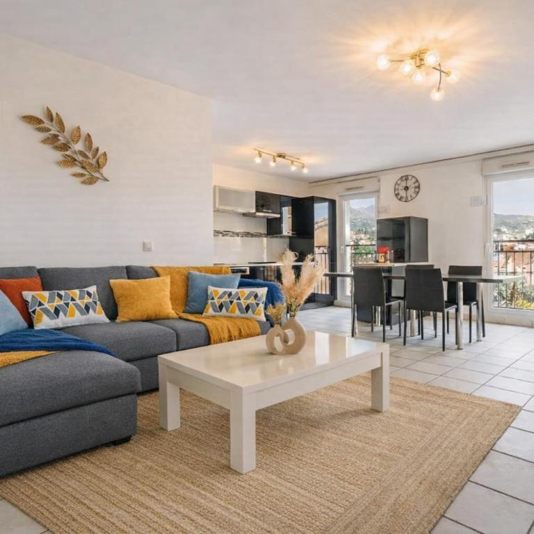 Evasion T3 4 étoiles entre Port et Calanques - Parking Privé, Plages 10mn à pied - Apartment mit 2 Schlafzimmern - 1