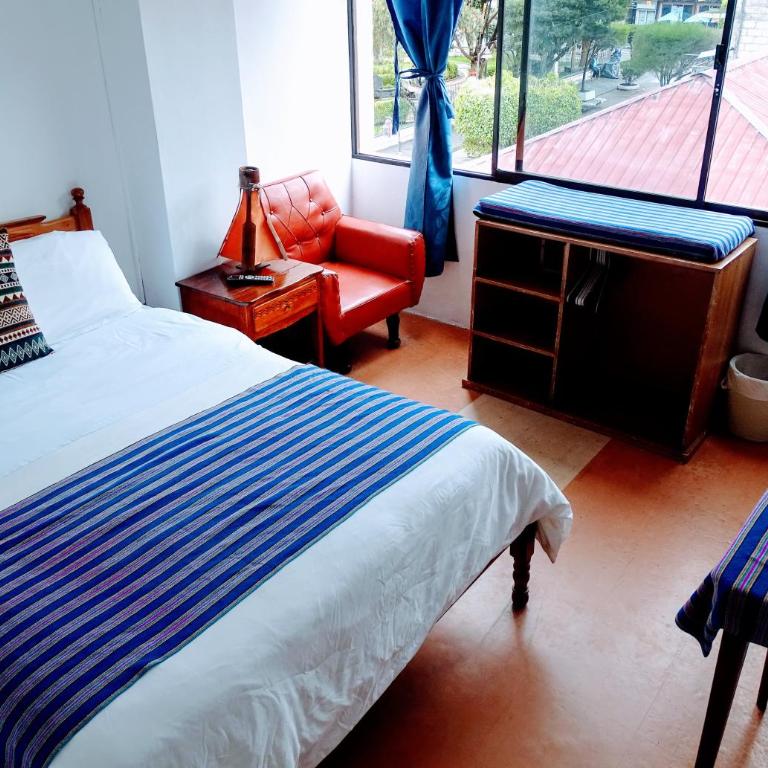 Crater Eruption Backpacker Hostel - Double Room - 1