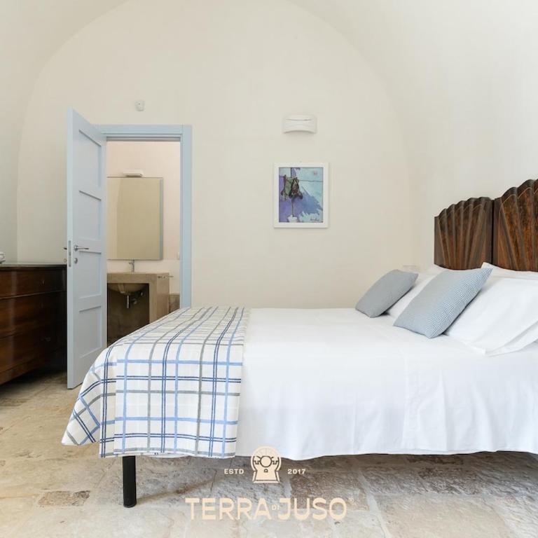 Masseria del Poeta - Three-Bedroom Villa - 39