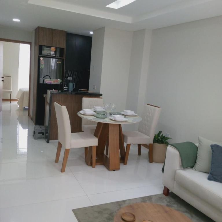PORTOBELLO ISUTO APART Zona Exclusiva Equipetrol - Two-Bedroom Apartment - 12