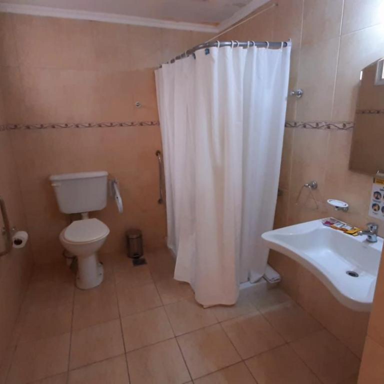KELMAN Hotel - Triple Room - Disability Access - 5