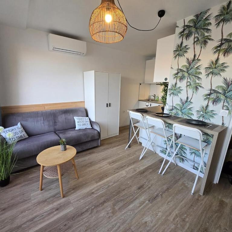 Palavas Bel Appartement rénové 4 personnes avec clim Les Palmiers - Appartement 2 Chambres - 6