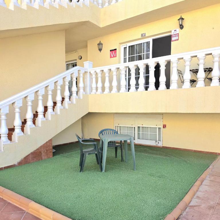 Caleta Beach Apartment - Two-Bedroom Apartment - 11