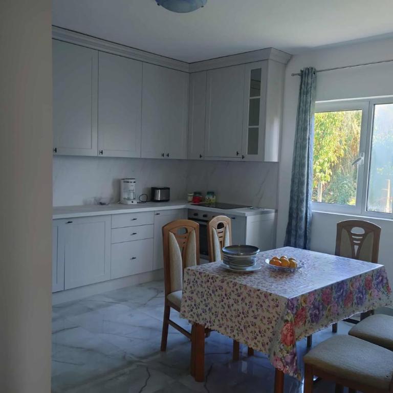 Komnenic Homestay - Kuća sa 3 Spavaće Sobe - 9