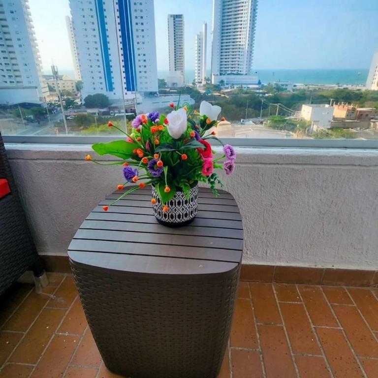 Espectacular apartamento amoblado, Cartagena de Indias. cerca al mar, muy central. - Three-Bedroom Apartment - 5