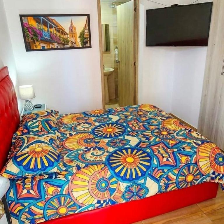 Espectacular apartamento amoblado, Cartagena de Indias. cerca al mar, muy central. - Three-Bedroom Apartment - 11