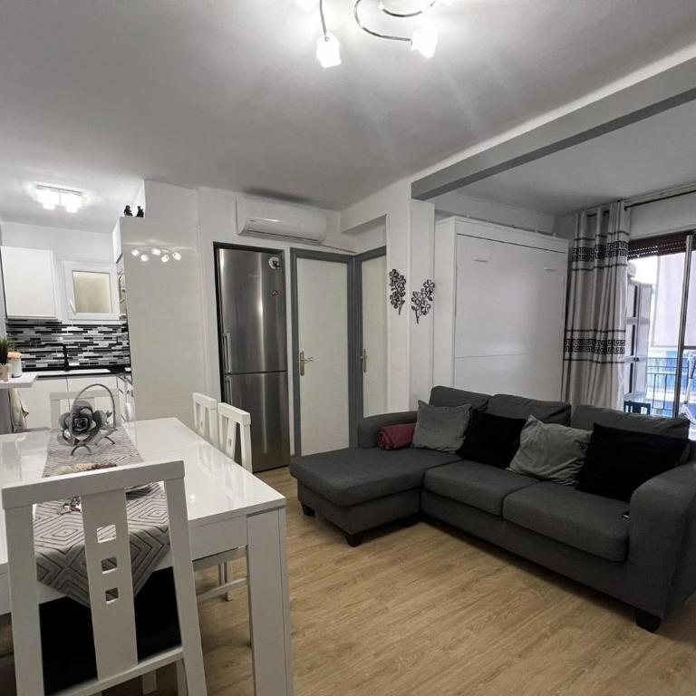 Encantador apartamento en Salou - 2 pers. - ES-9-188 - Apartamento - 4