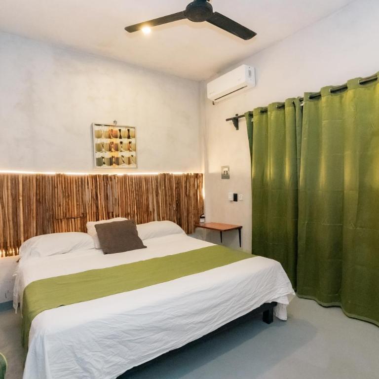 Casa Shalom Green - Standard Queen Room - 4