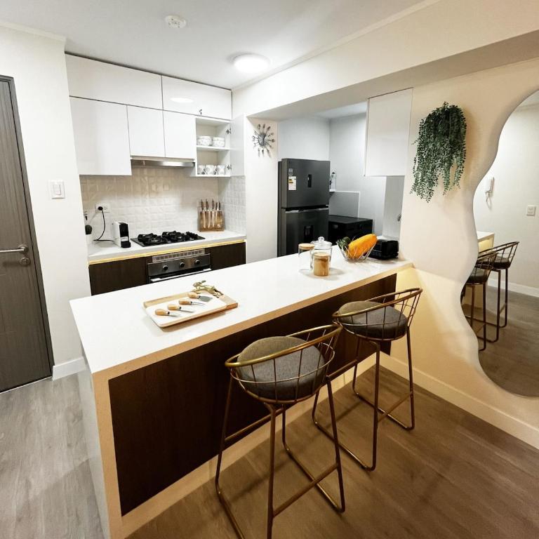 Exclusivo Depa 3BR con piscina en Miraflores - Apartamento de 3 dormitorios - 20