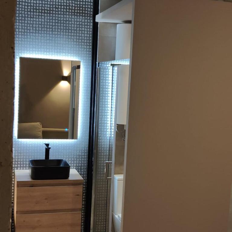 Madrid Center, Direct, Free Parking, Metro, Sun, 12 minutes - Apartamento de 1 dormitorio - 6
