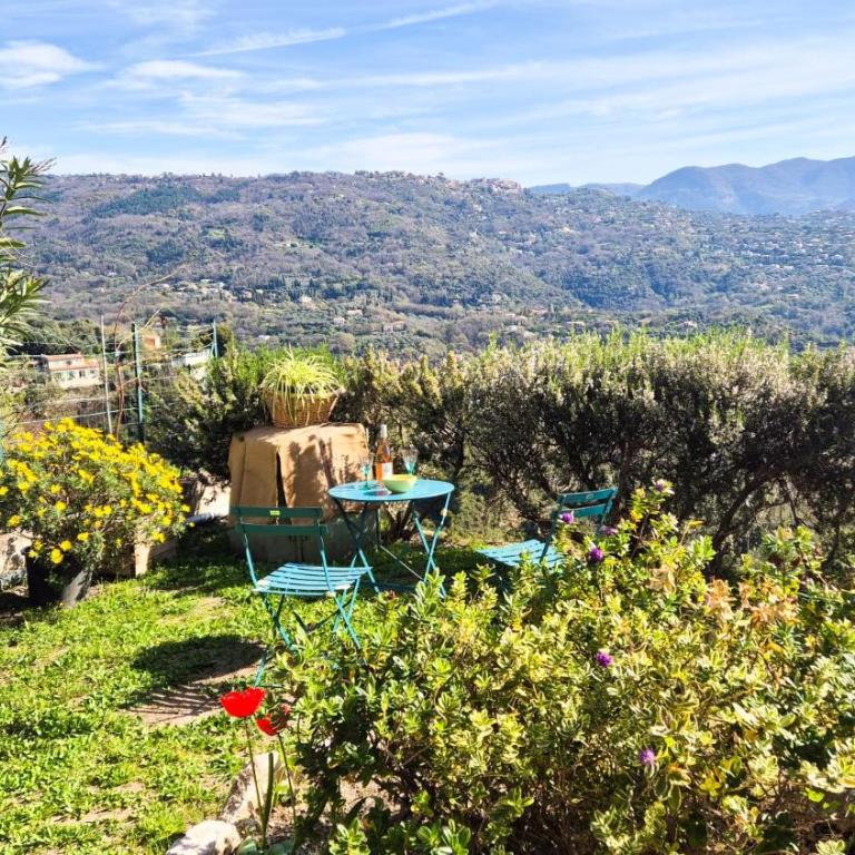 Joli appartement atypique avec terrasse au calme - Appartamento con 1 Camera da Letto - 4
