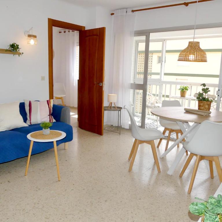 Appartement Lucila - Three-Bedroom Premium Apartment with Balcony - 3