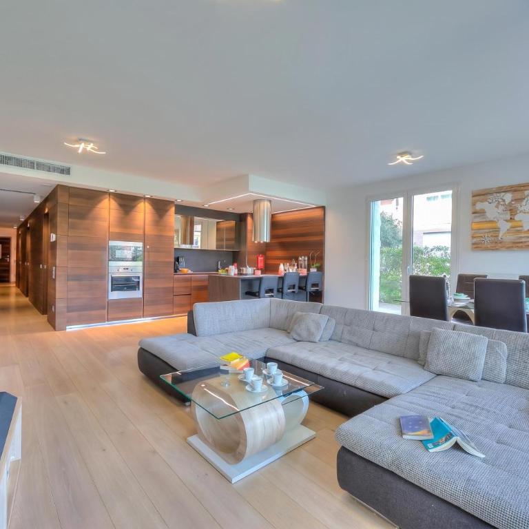 Rebecca Garden with Terrace in Paradiso - Happy Rentals - Appartement Deluxe - 12