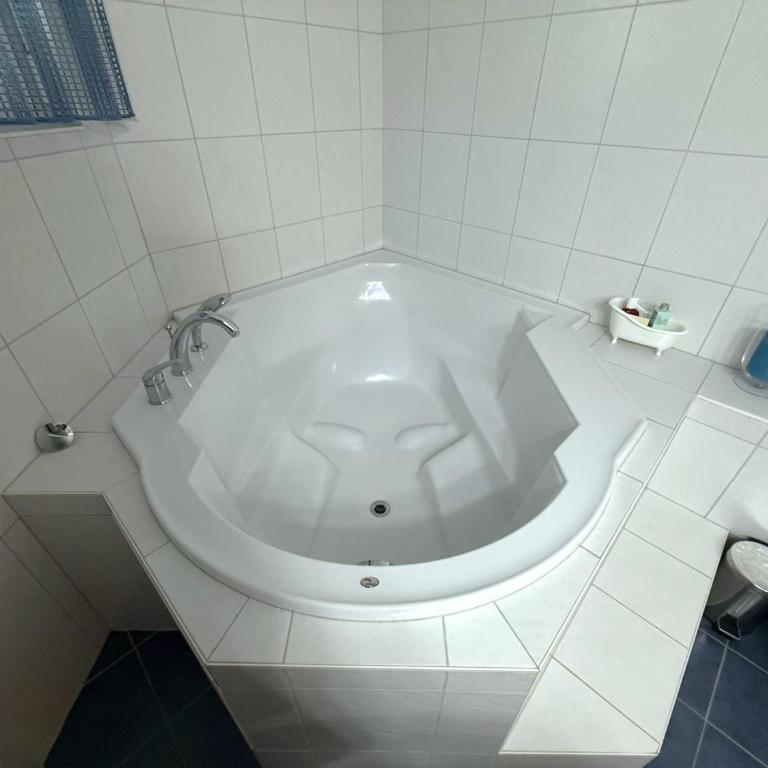 Anessa 26 - neuwertig, super Aussicht - Apartment mit 2 Schlafzimmern - 35