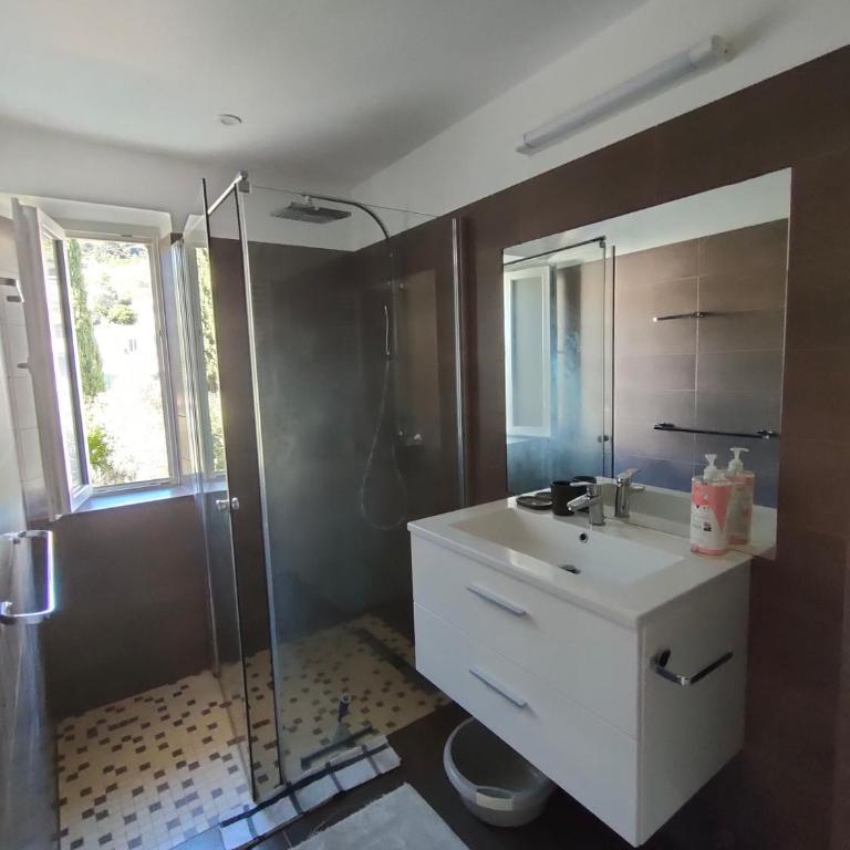 Chambre d'hote dans maison de caractère, piscine - Doppelzimmer mit Gartenblick - 2