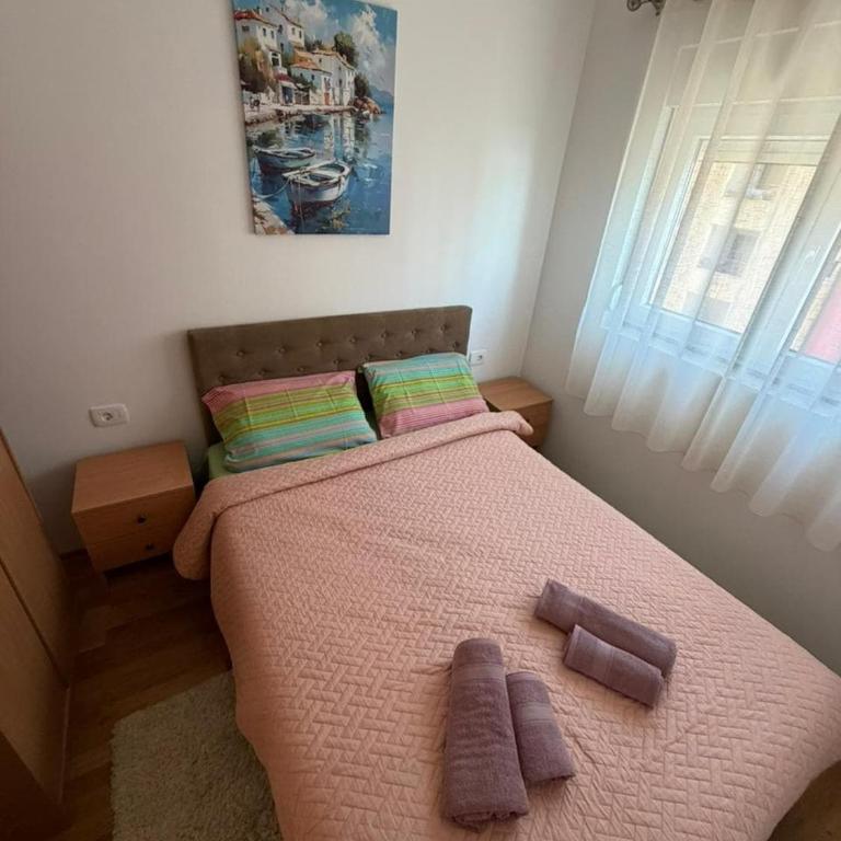 Seafront Serenity - 2BR Beach Walk Apartment - Two-Bedroom Apartment with Sea View - 12