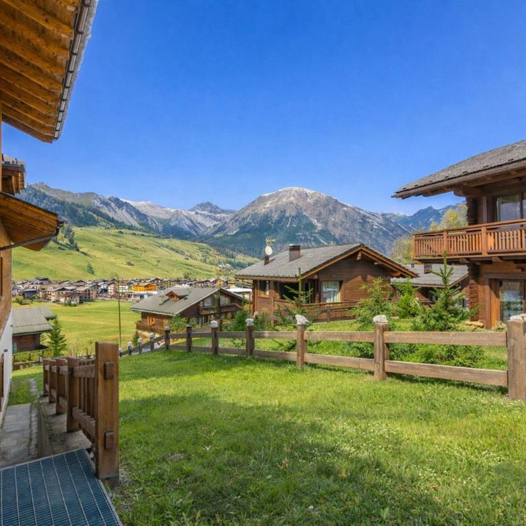 Casa Giardino Ski in - Ski out 100m - Appartamento con Vista Montagna - 1