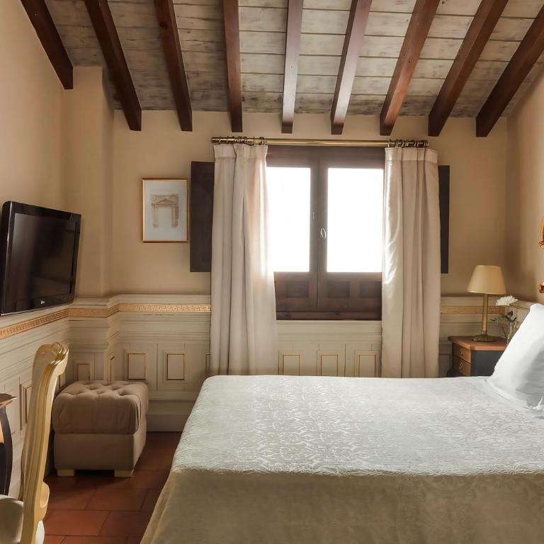 Hotel Casa 1800 Granada - Superior Room - 1