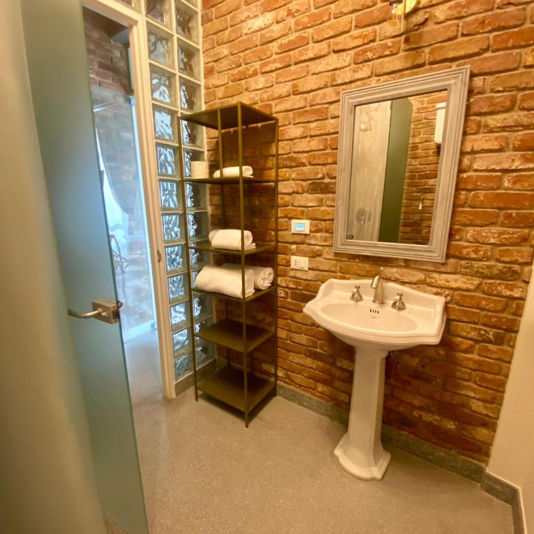 Corte San Martino - Appartamento Superior con 1 Camera da Letto e Balcone - 9