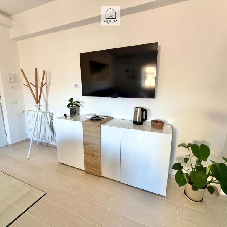 Lumina - Light Stays - Nuovissimo Attico con 2 Bagni - Two-Bedroom Deluxe Apartment with Balcony - 10