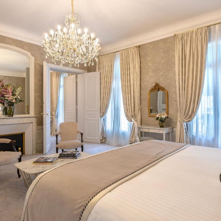 Hotel Westminster - Suite Prestige - Vue sur Rue de la Paix - 7