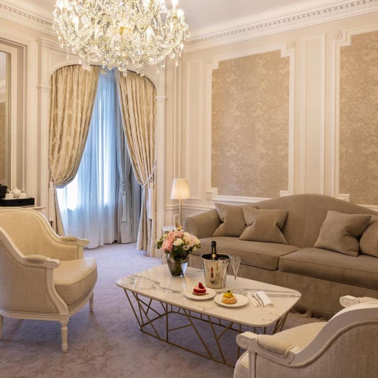 Hotel Westminster - Suite Prestige - Vue sur Rue de la Paix - 6