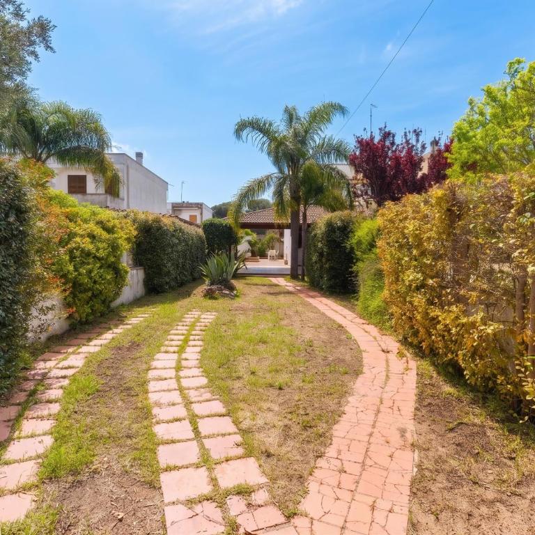 Villa Nina a Torre dell'Orso - Villa con Vista Giardino - 22