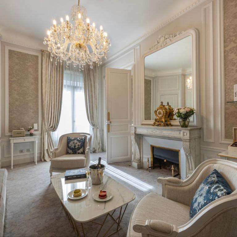 Hotel Westminster - Suite Prestige - Vue sur Rue de la Paix - 8