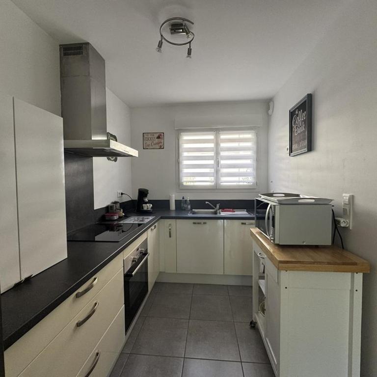 Charmant T3 avec jardin privé, proche plage centre-ville de Calvi - Appartement 2 Chambres avec Terrasse - 8
