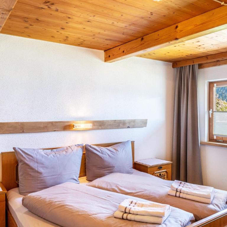 Persalhof Gattererberg - Doppelzimmer mit Bergblick - 5