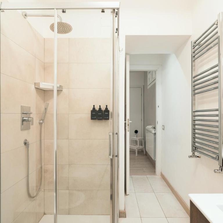 Casa Nicola - Modern 2BR Apt in Trastevere, Central Rome - Appartamento con 2 Camere da Letto - 5
