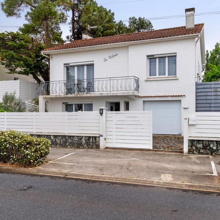 La villa des Mahonies - 200m plage - Casa Vacanze - 26