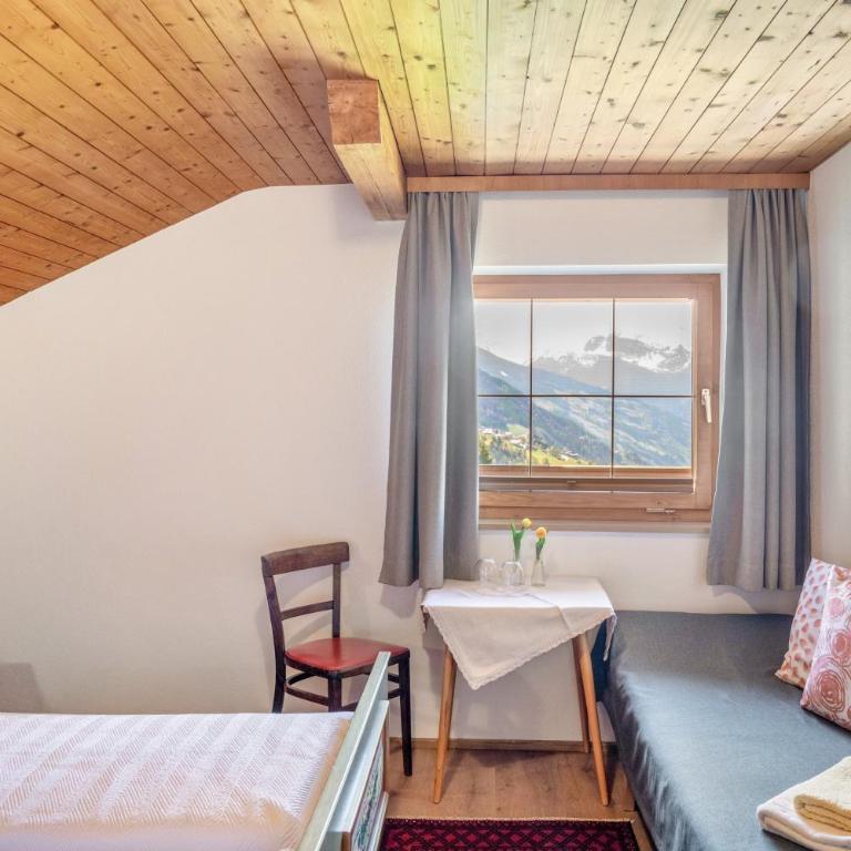 Persalhof Gattererberg - Doppelzimmer mit Bergblick - 4