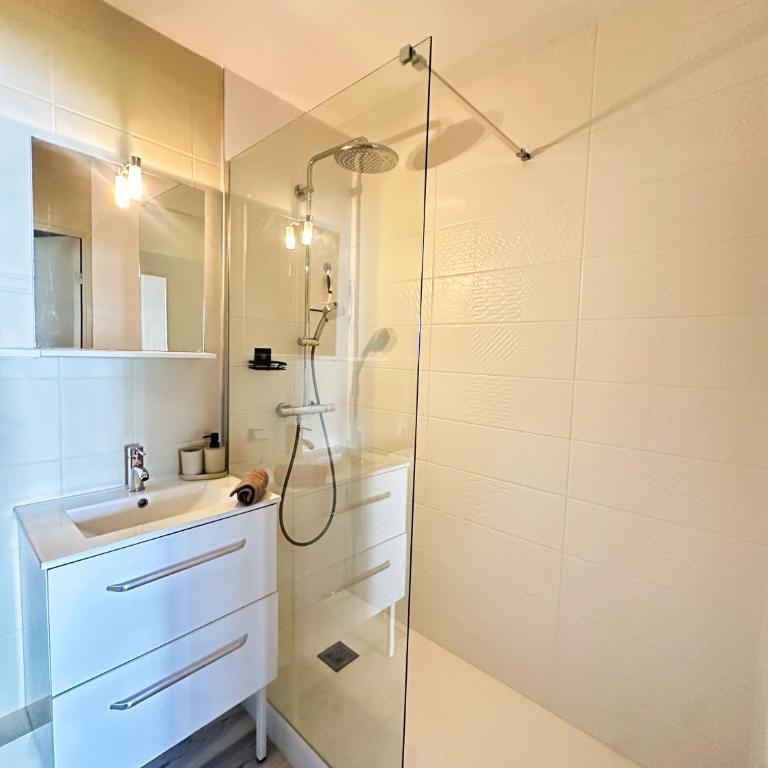 Appartement Arcachon-Proche gare-Parking privatif - Appartement 1 Chambre - 11