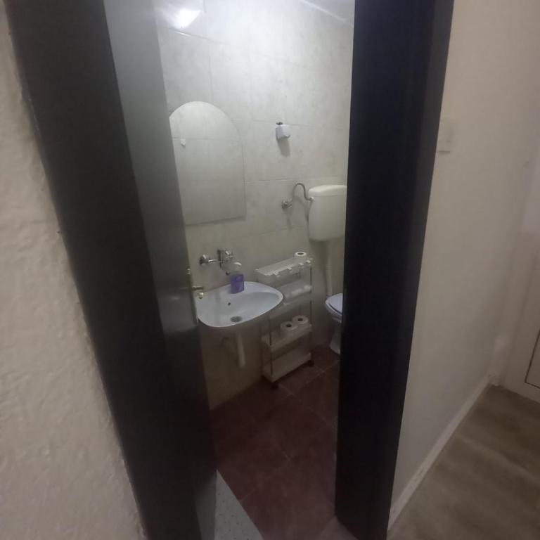 Vila mira - Apartman sa 2 Spavaće Sobe - 24