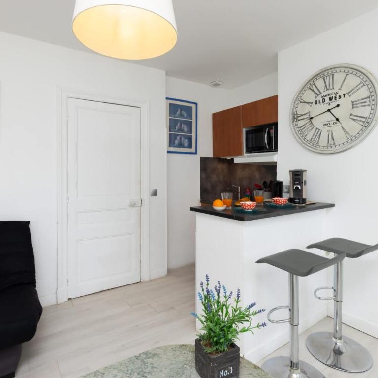 T2 lumineux 4 pers avec vue sur le Canal du Midi - Apartment - 12